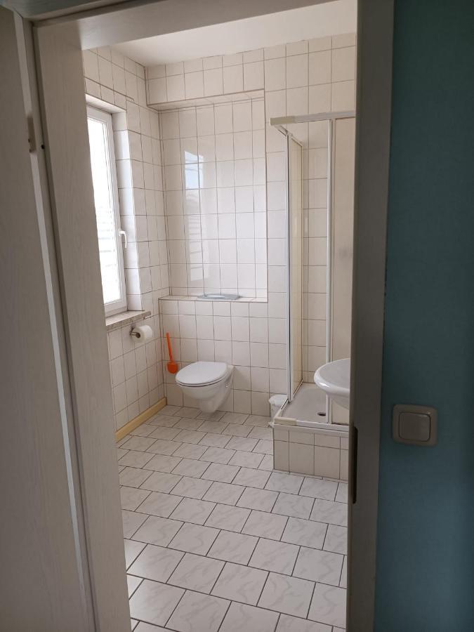 Pension Thüringer Wald - Monteurzimmer Reichmannsdorf Habitación foto