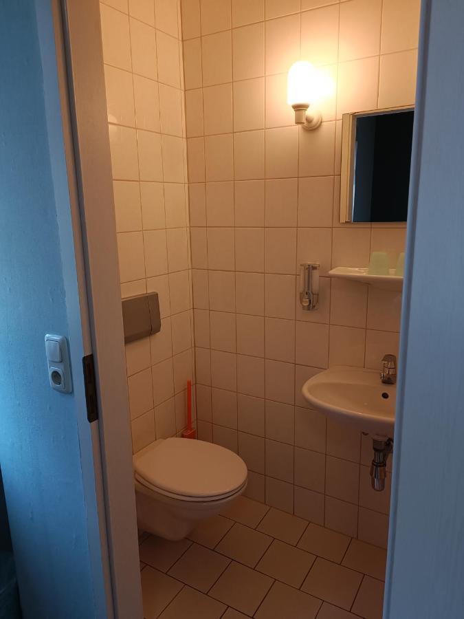 Pension Thüringer Wald - Monteurzimmer Reichmannsdorf Habitación foto